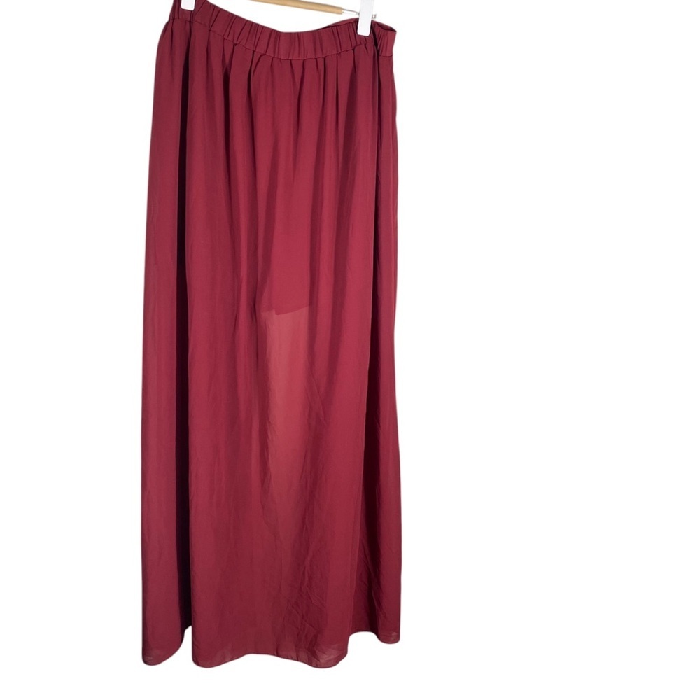 Entro shorts with sheer Maxi overlay Sz Medium NWT - Picture 2 of 6